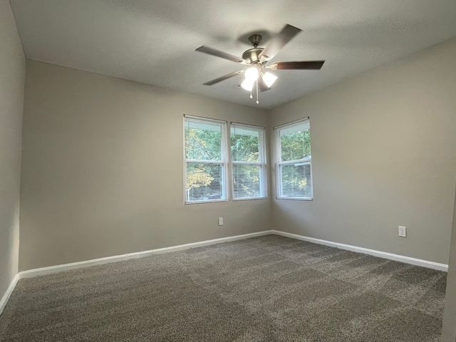 119 Stacker Dr, Clarksville, TN 37040
