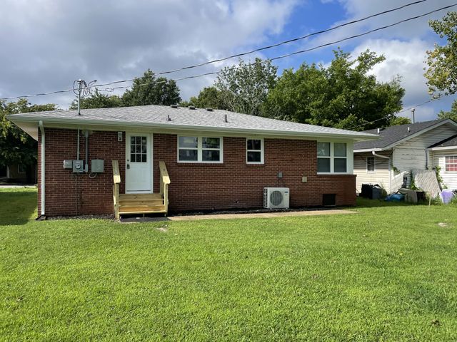 119 Stacker Dr, Clarksville, TN 37040
