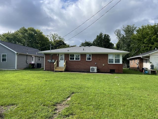 119 Stacker Dr, Clarksville, TN 37040