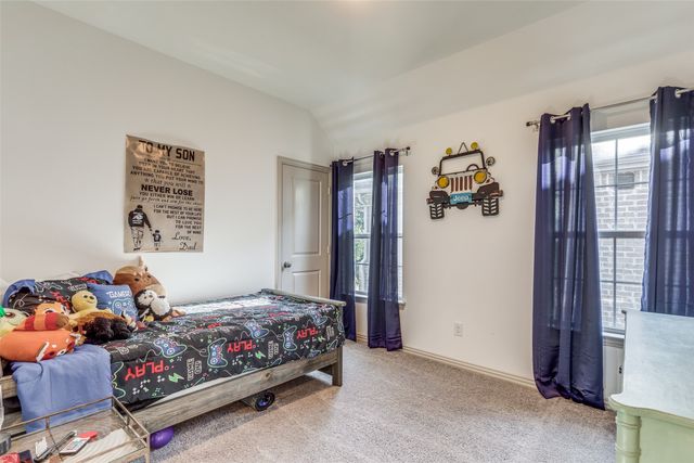 5106 Springlake Parkway, Haltom City, TX 76117