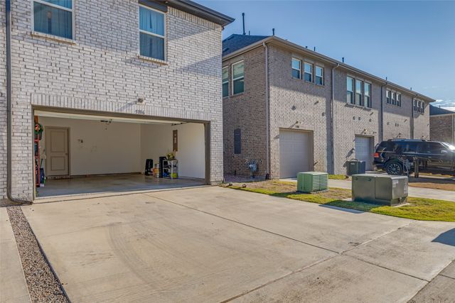 5106 Springlake Parkway, Haltom City, TX 76117