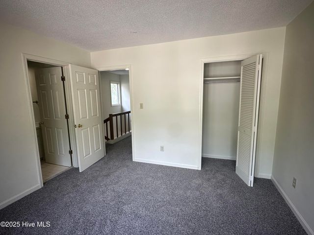 402 Sherbrooke Circle, Laurinburg, NC 28352