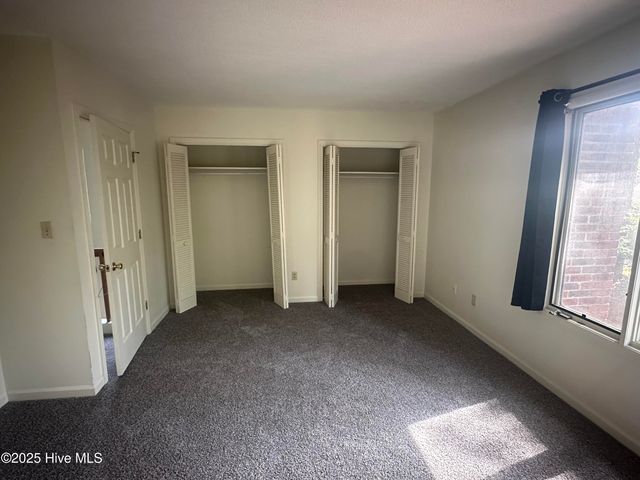 402 Sherbrooke Circle, Laurinburg, NC 28352