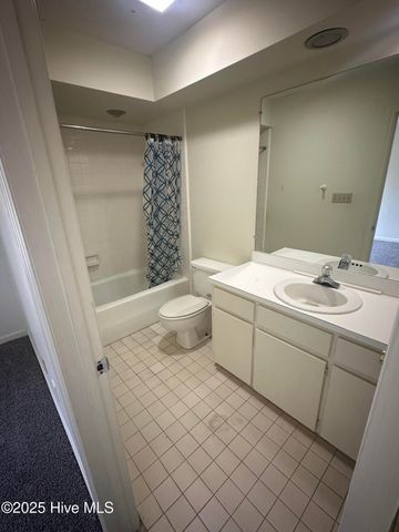 402 Sherbrooke Circle, Laurinburg, NC 28352