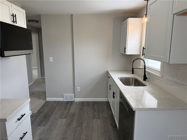 364 Cleveland Drive, Tonawanda, NY 14223