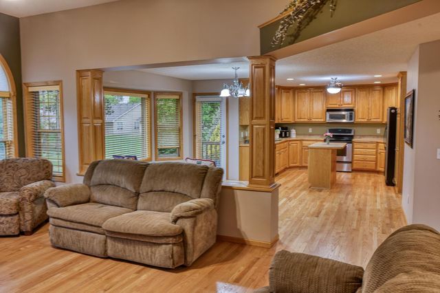 13190 Avocet Street NW, Coon Rapids, MN 55448