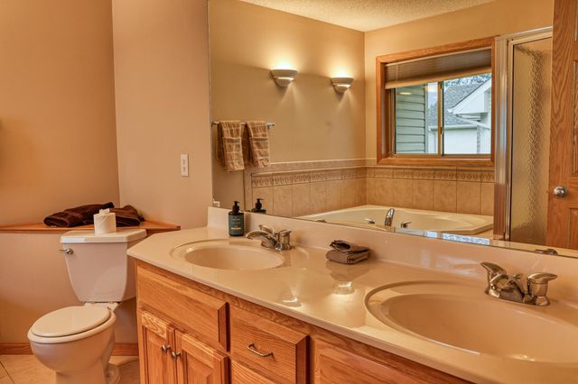13190 Avocet Street NW, Coon Rapids, MN 55448
