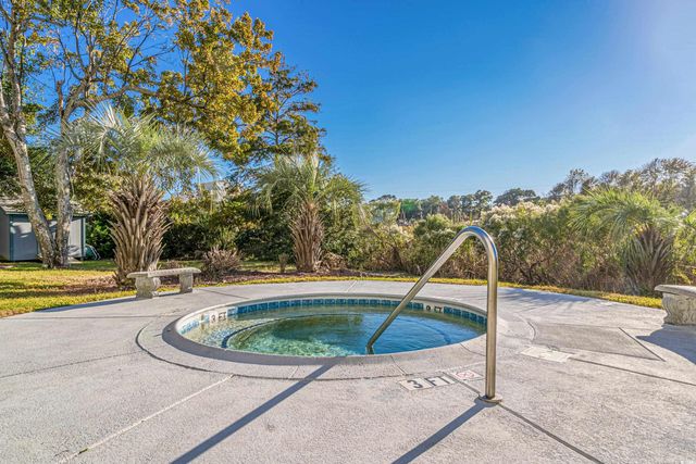 311 69th Ave N Apt 505, Myrtle Beach, SC 29572