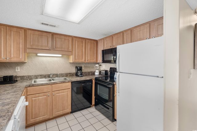 311 69th Ave N Apt 505, Myrtle Beach, SC 29572