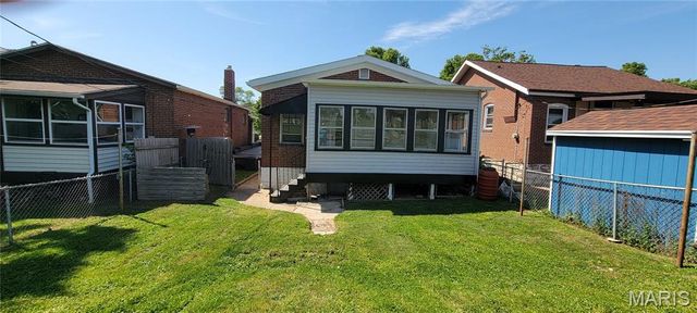 6024 Wanda Avenue, St Louis, MO 63116