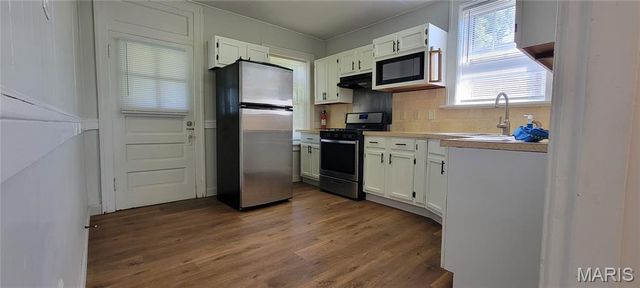 6024 Wanda Avenue, St Louis, MO 63116