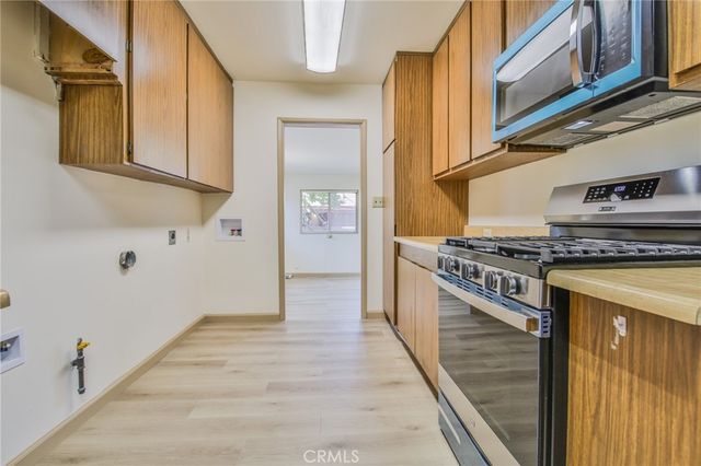 8001 San Lazaro Circle, Buena Park, CA 90620