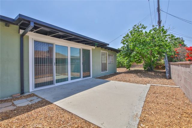 8001 San Lazaro Circle, Buena Park, CA 90620