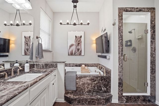 333 Meadow Crest Road, Fort Worth, TX 76108