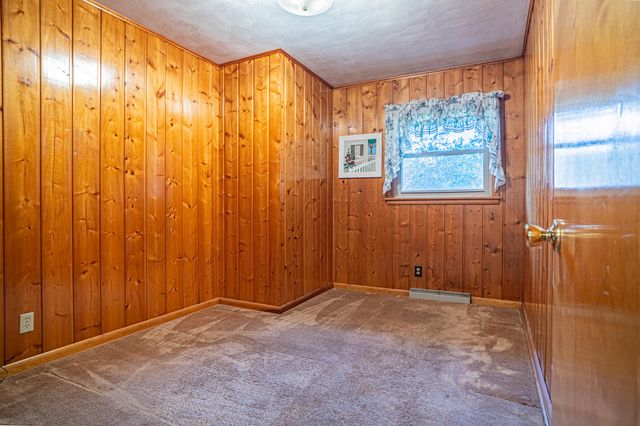 7963 Gull Road, Richland, MI 49083