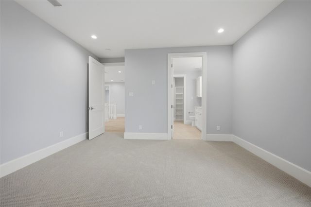 6254 Preston Crest Lane, Dallas, TX 75230