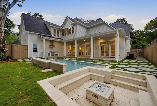 6254 Preston Crest Lane, Dallas, TX 75230