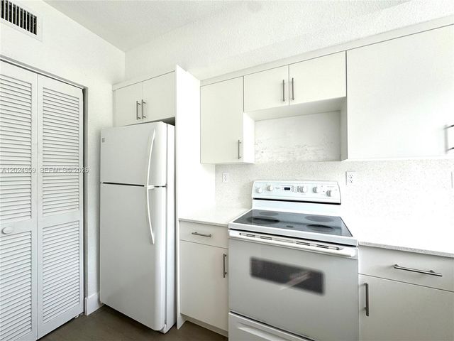234 NW 84th St 234, Miami, FL 33150