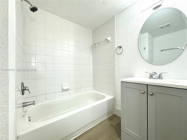234 NW 84th St 234, Miami, FL 33150