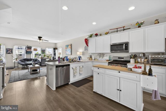 152 GALAXY PL, Stephenson, VA 22656