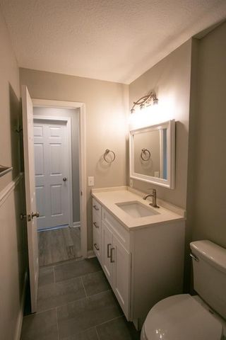 15204 E 48th Street, Kansas City, MO 64136
