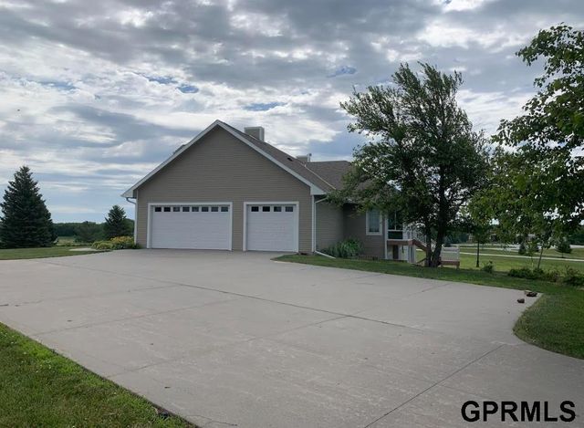 2615 Krauter Place, Roca, NE 68430