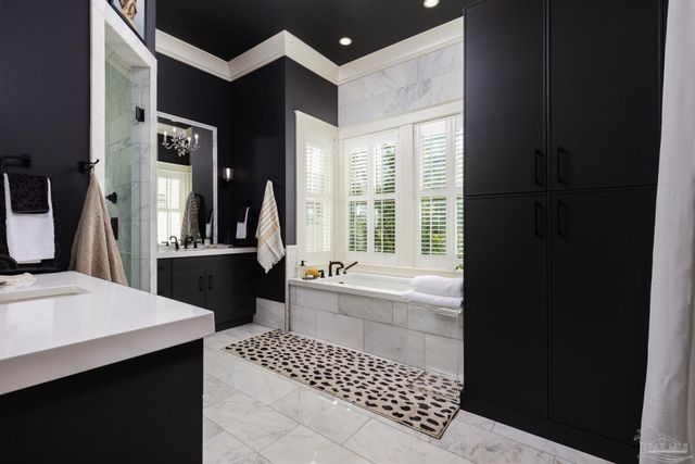 433 E Zarragossa St, Pensacola, FL 32502