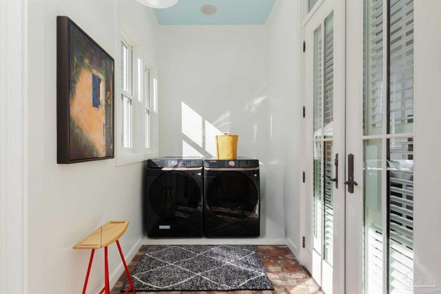 433 E Zarragossa St, Pensacola, FL 32502