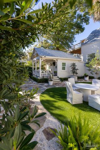 433 E Zarragossa St, Pensacola, FL 32502