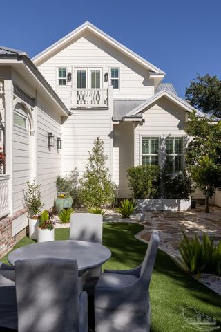 433 E Zarragossa St, Pensacola, FL 32502