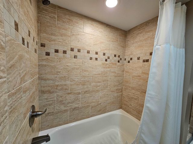 8560 Queensway Blvd Apt 1407, Myrtle Beach, SC 29572