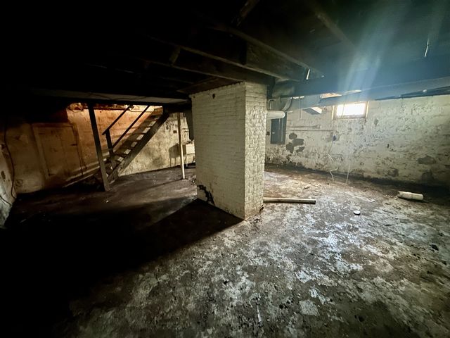 1820 Elgin Street, Kalamazoo, MI 49001