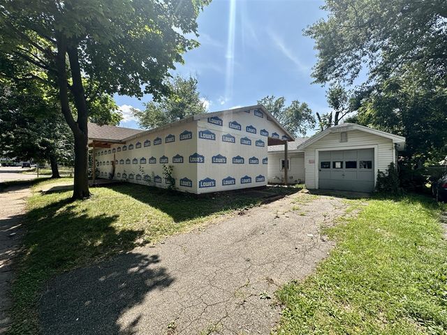 1820 Elgin Street, Kalamazoo, MI 49001