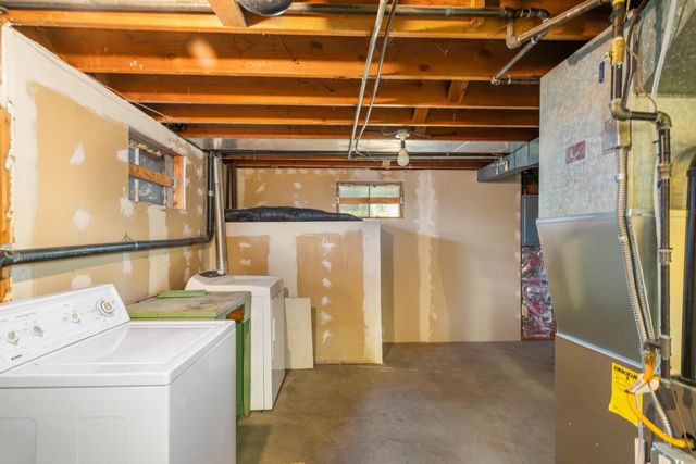 8004 E Mission Ave, Spokane, WA 99212