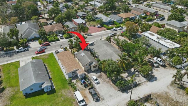 424 S E Street, Lake Worth Beach, FL 33460
