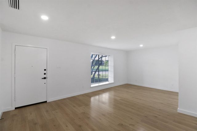 3400 Cromwell Street, Plano, TX 75075