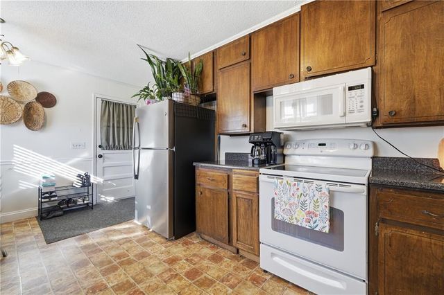 135 Cantrell Drive SW, Plainville, GA 30733