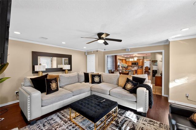 19115 Keyturn Lane, Humble, TX 77346