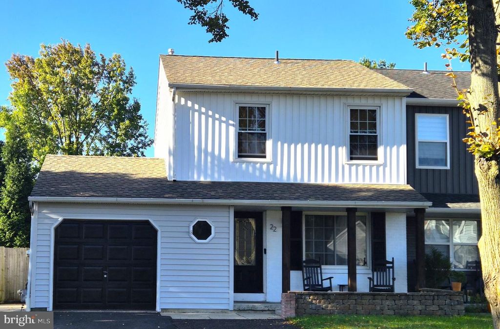 22 CURRY, HORSHAM, PA 19044 — exterior