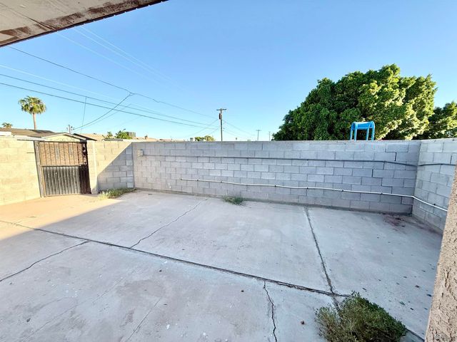 101 W 27 Pl, Yuma, AZ 85364