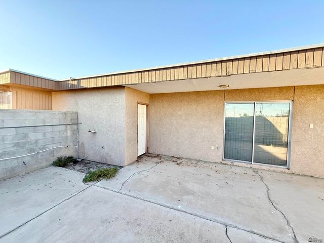 101 W 27 Pl, Yuma, AZ 85364