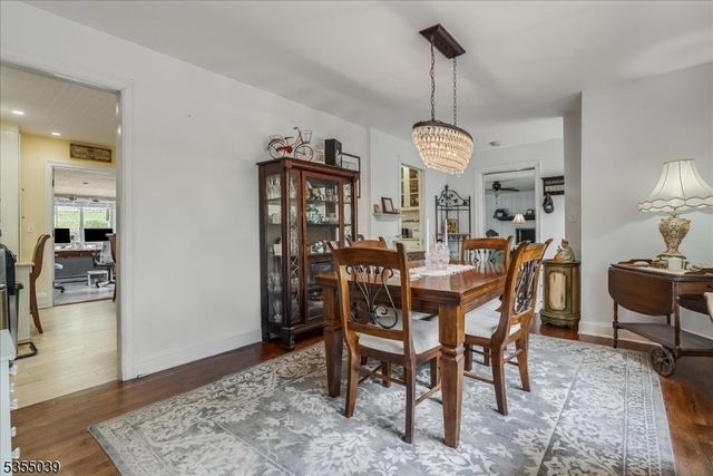 33 Brooksyde Ave, Ringwood Boro, NJ 07456