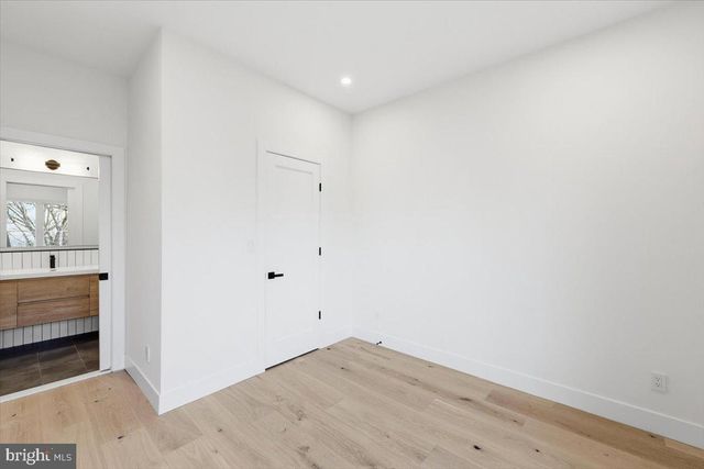 1237 FRANKLIN ST NE, Washington, DC 20017