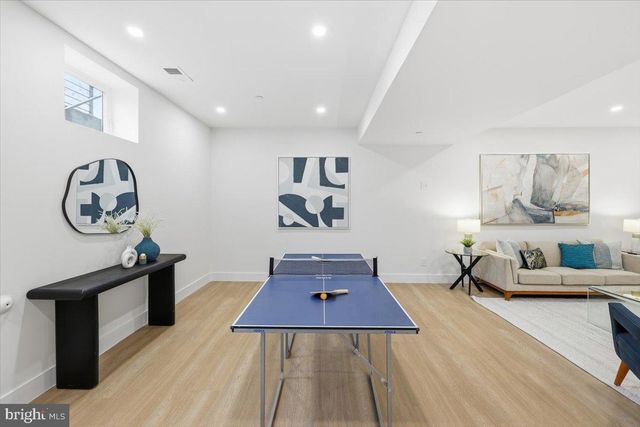 1237 FRANKLIN ST NE, Washington, DC 20017