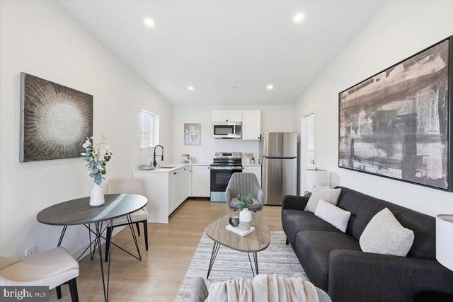 1237 FRANKLIN ST NE, Washington, DC 20017