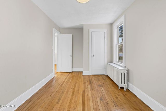 49 Oakwood Street, Albany, NY 12208