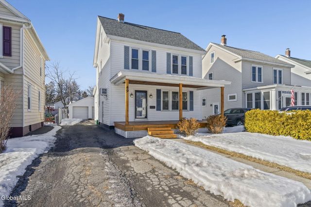 49 Oakwood Street, Albany, NY 12208