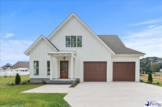 1048 S Peninsula, Florence, SC 29501