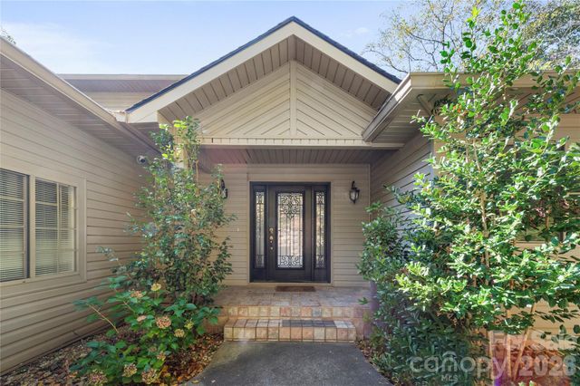108 June Court, Lake Lure, NC 28746