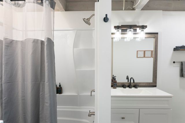 6 Timberview Road, Dover, VT 05356